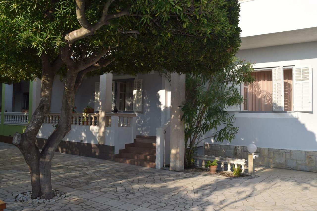 ראב Apartmani Andela I Mladen Debelic מראה חיצוני תמונה
