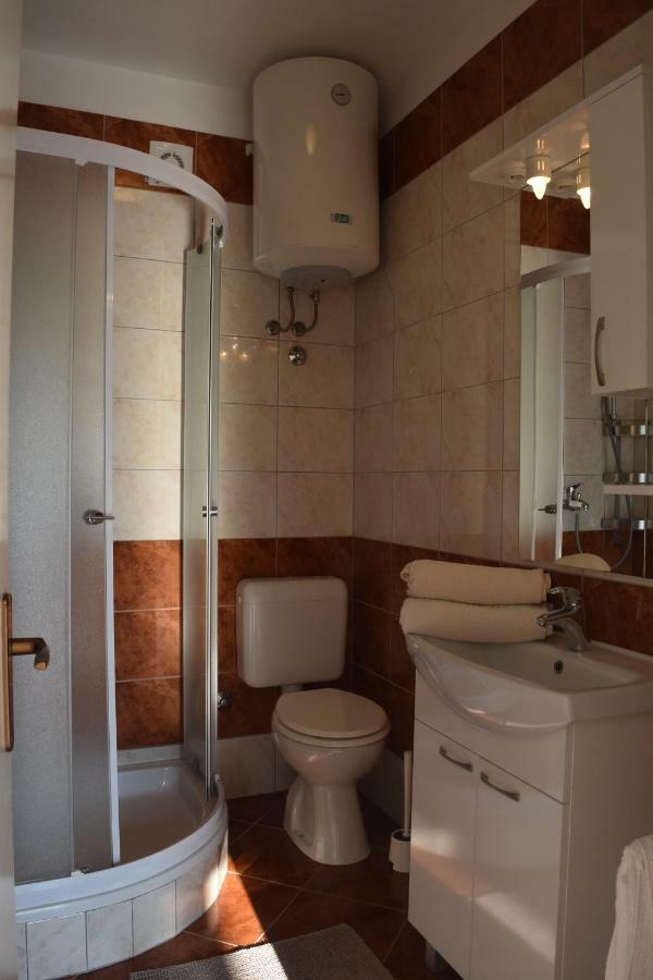 ראב Apartmani Andela I Mladen Debelic מראה חיצוני תמונה